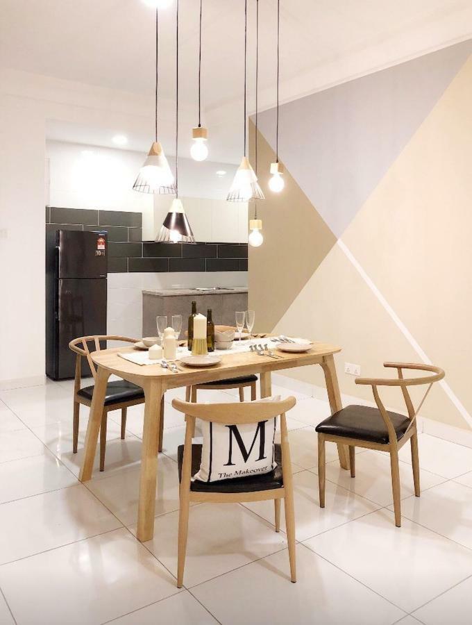 Johor Bahru Paradigm Leplatino Homestay Buitenkant foto