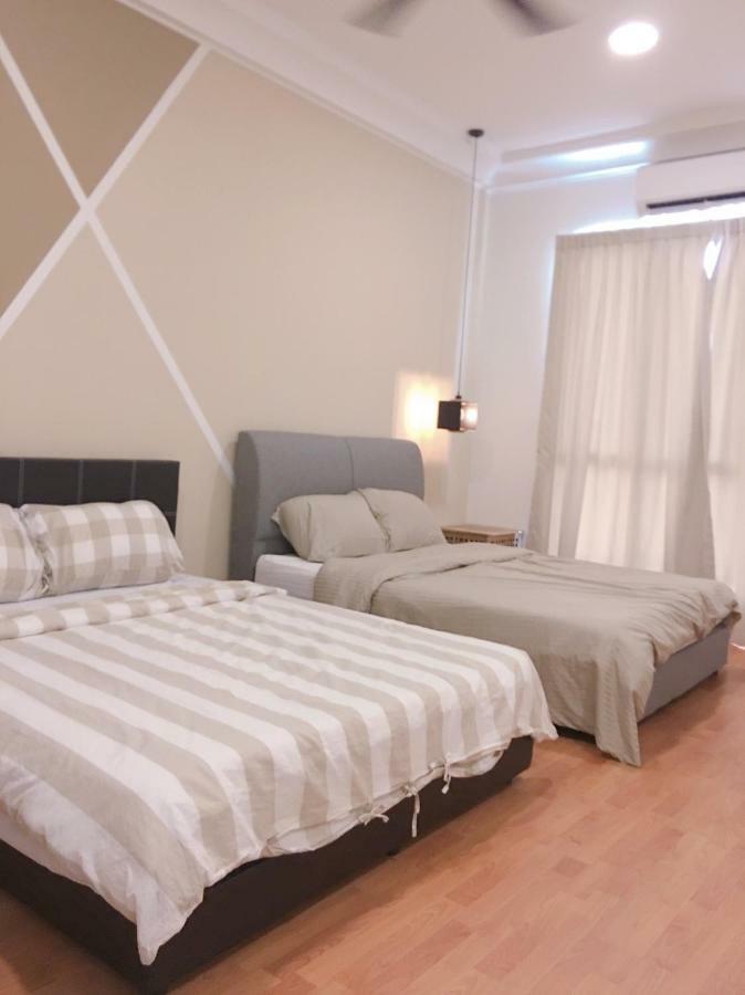 Johor Bahru Paradigm Leplatino Homestay Buitenkant foto