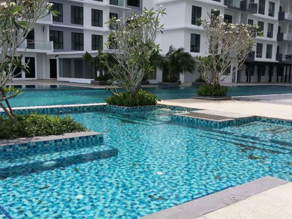 Johor Bahru Paradigm Leplatino Homestay Buitenkant foto